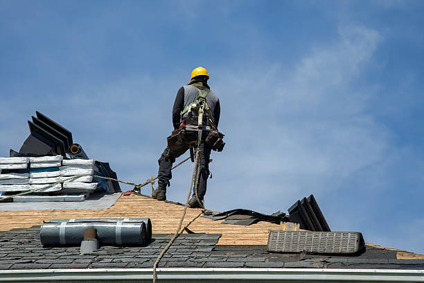 Professional Flat Roof Repair technician working in Raymond, WA